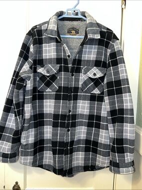 Men's Black & Gray Flannel Plaid Faux Sherpa-Lined Button-Up Shirt Jacket